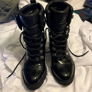 Marc Fisher lug boots new black patent leather size 7.5